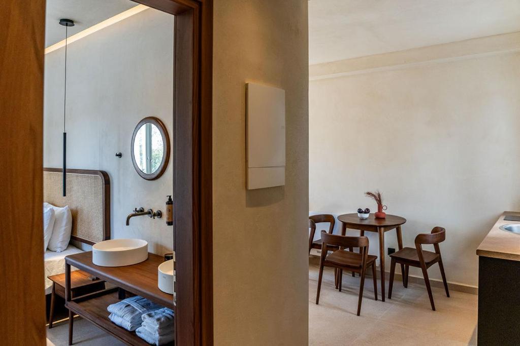 Peranosa The Residency Lejlighedshotel Agios Georgios  Eksteriør billede