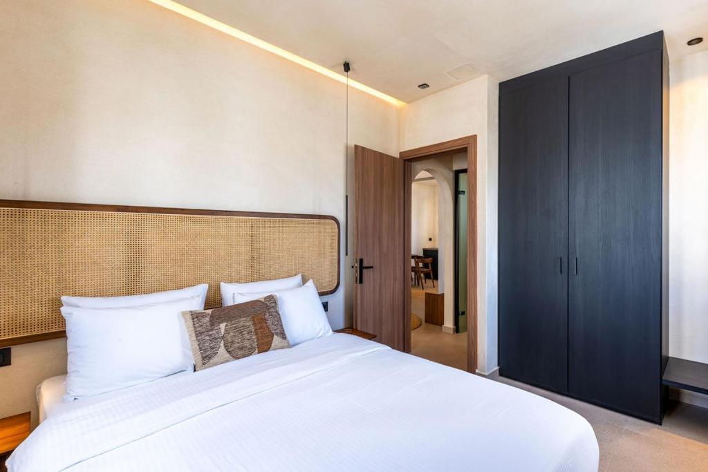 Peranosa The Residency Lejlighedshotel Agios Georgios  Eksteriør billede